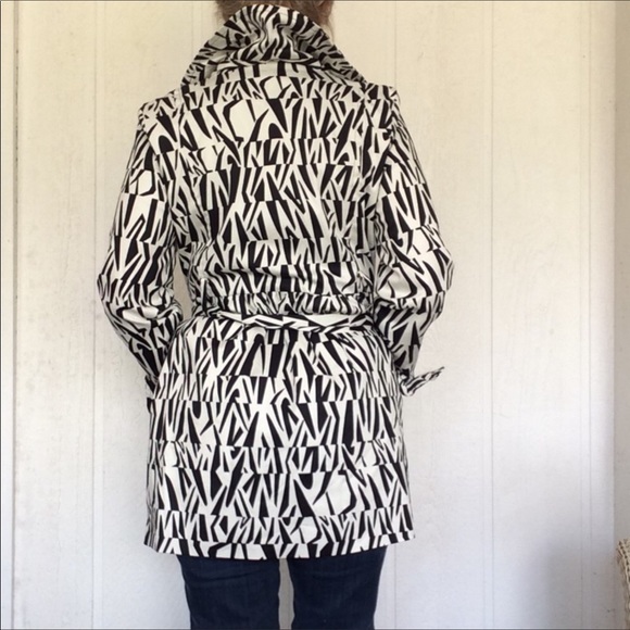 ANTHROPOLOGIE TRENCH COAT SIZE MEDIUM NWOT - Picture 7 of 7